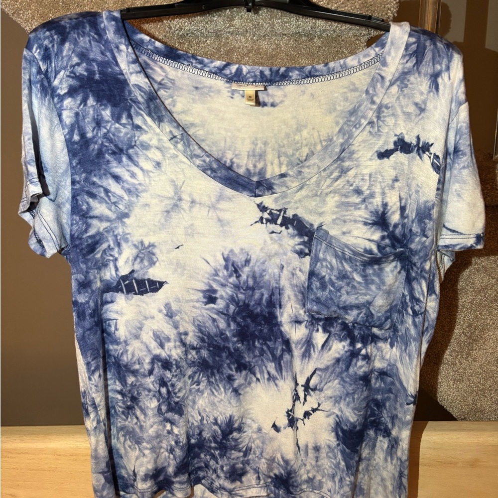 Indigo and White Tie-Dye Short Sleeve Tee